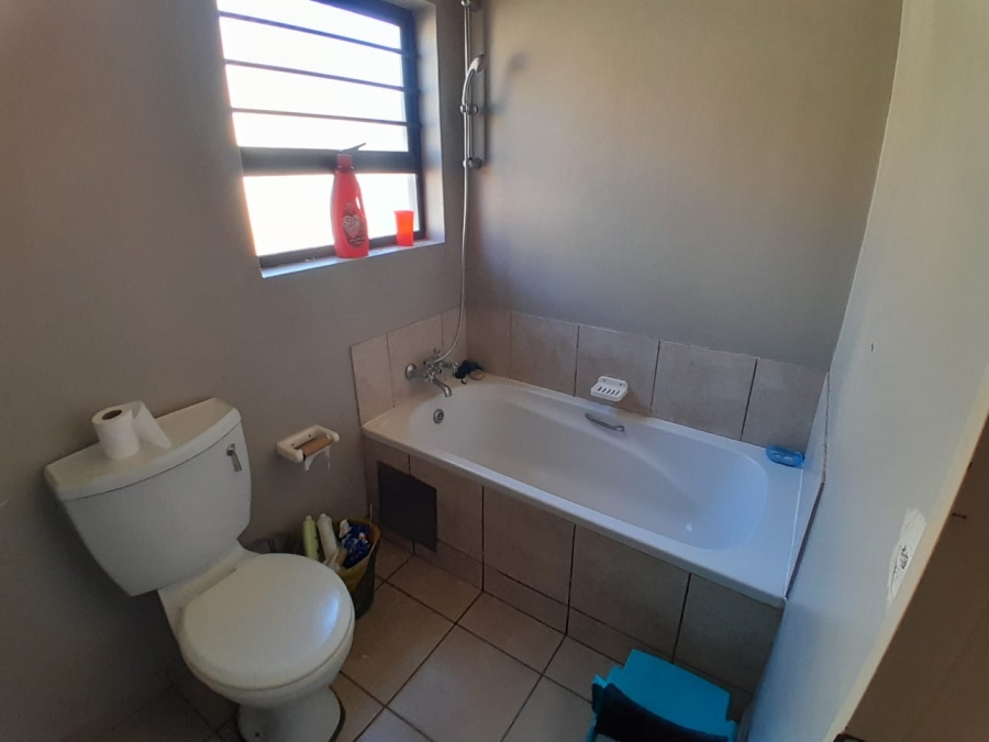 2 Bedroom Property for Sale in Kathu Northern Cape